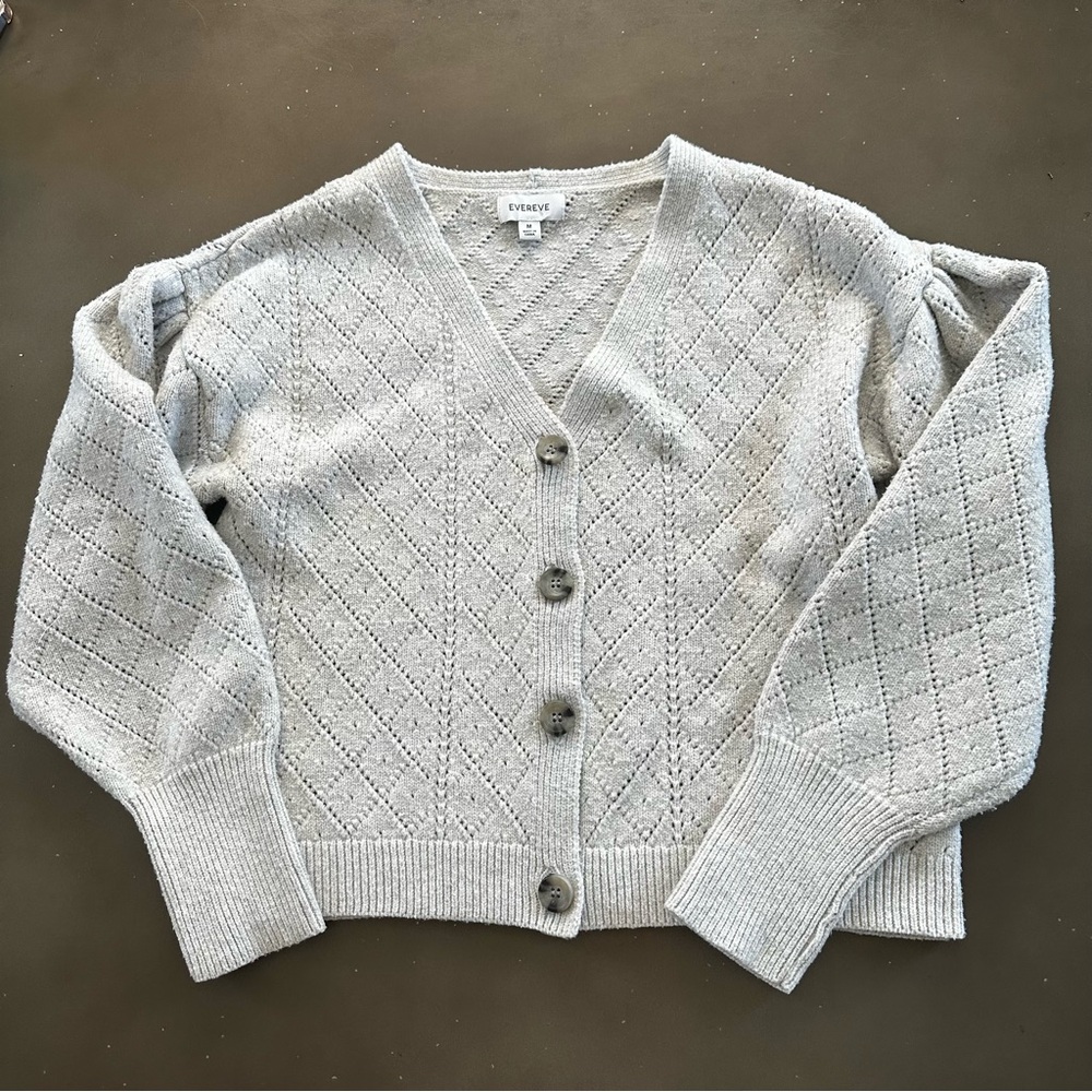 Grey Evereve Cardigan in Size Medium